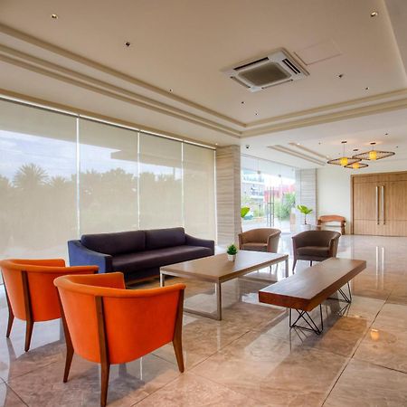 Capital O 827 Speciale Hotel Rosario  エクステリア 写真