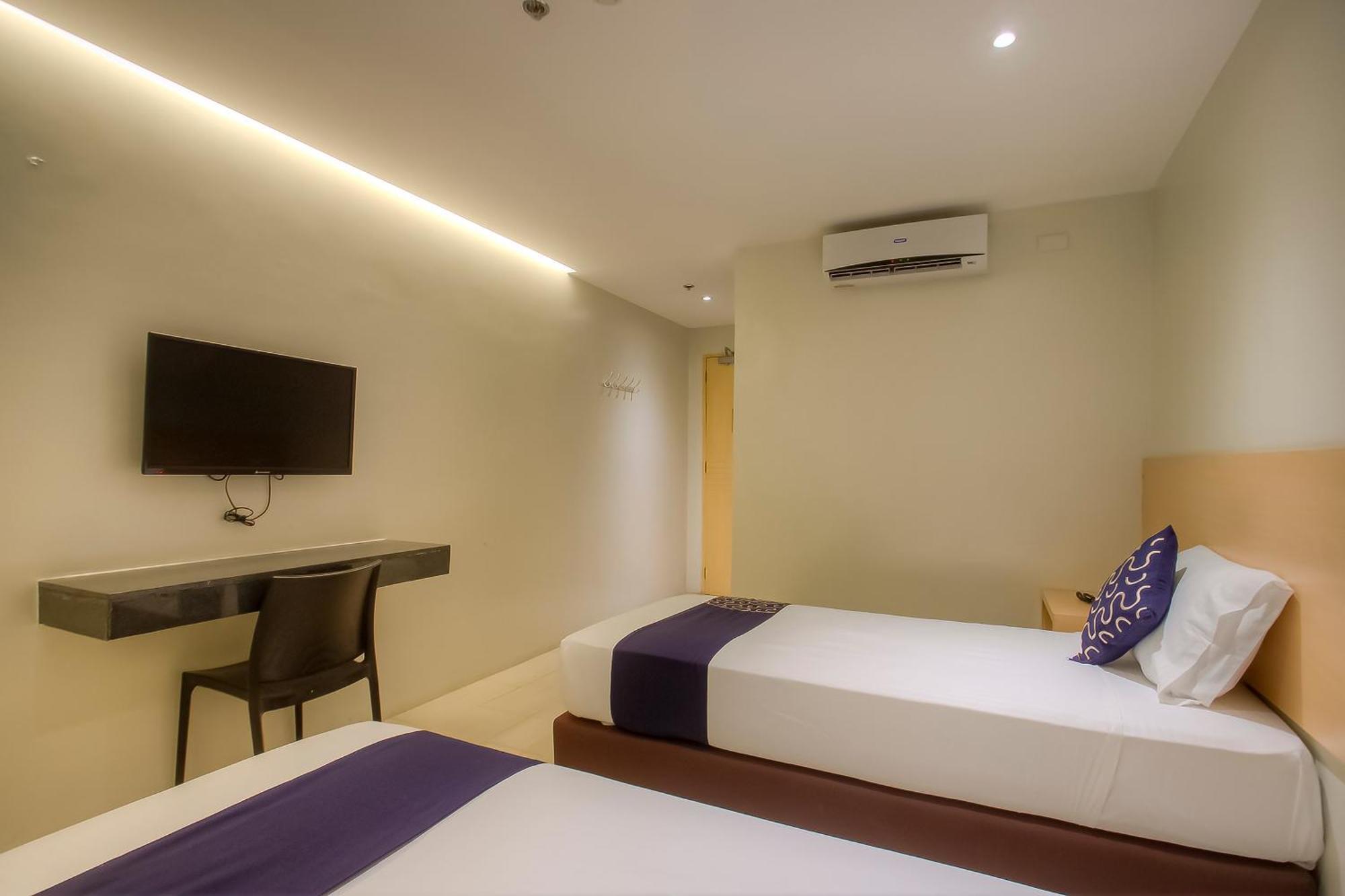 Capital O 827 Speciale Hotel Rosario  エクステリア 写真