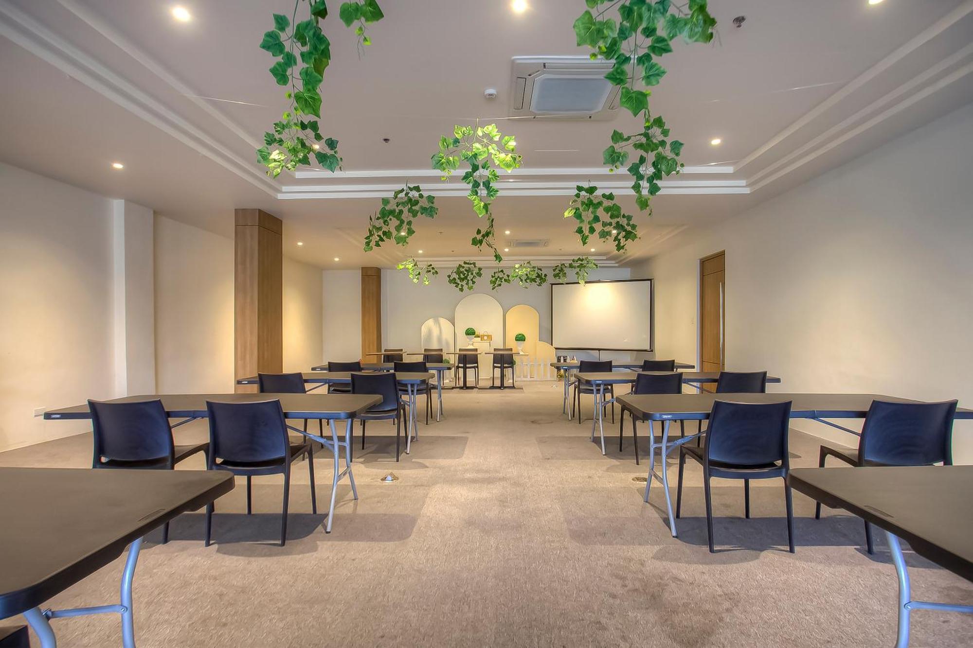 Capital O 827 Speciale Hotel Rosario  エクステリア 写真