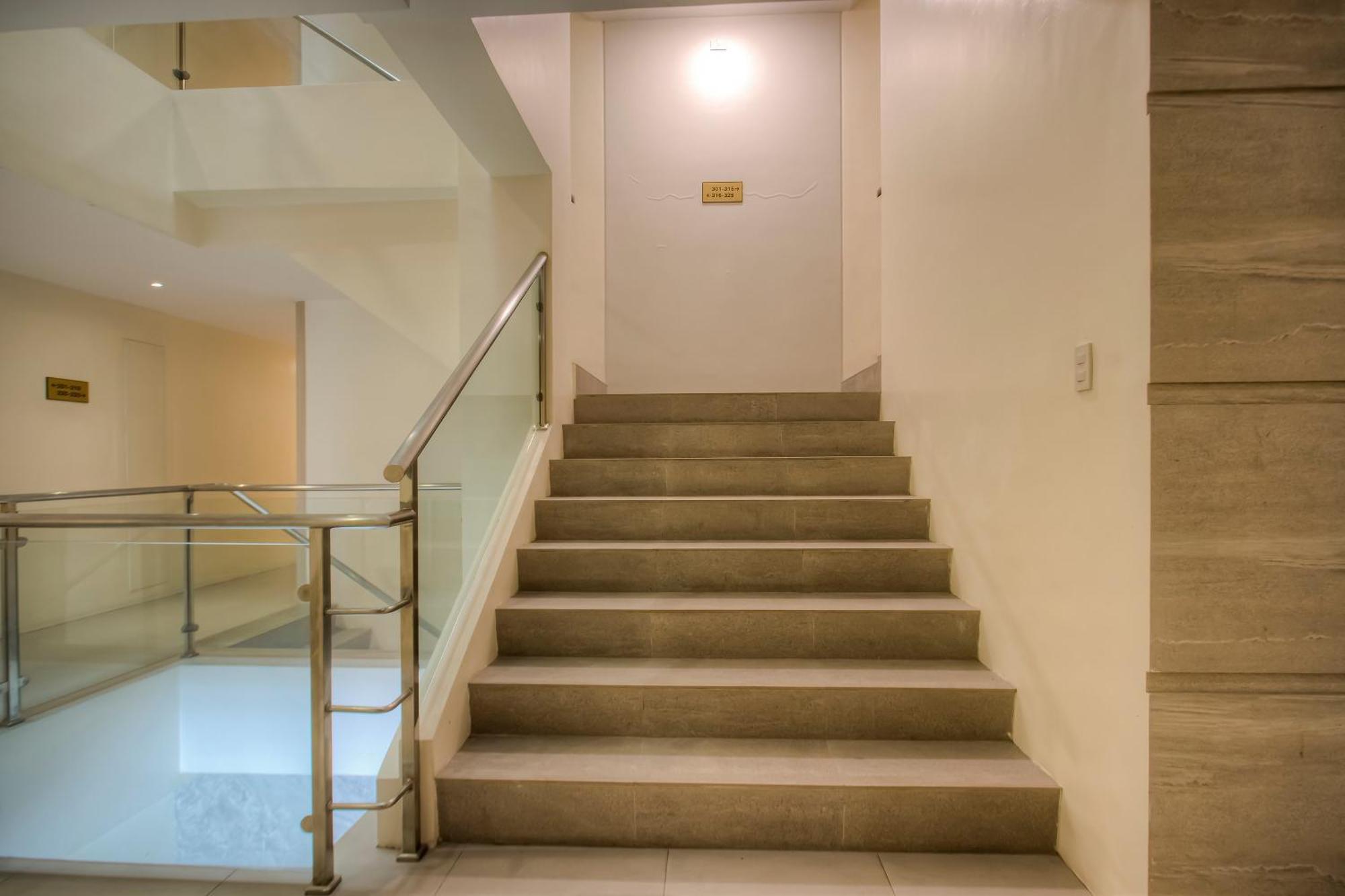 Capital O 827 Speciale Hotel Rosario  エクステリア 写真